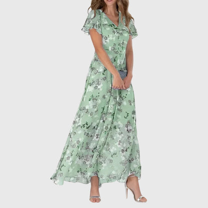 LOLA | Dresses that flatter your figure