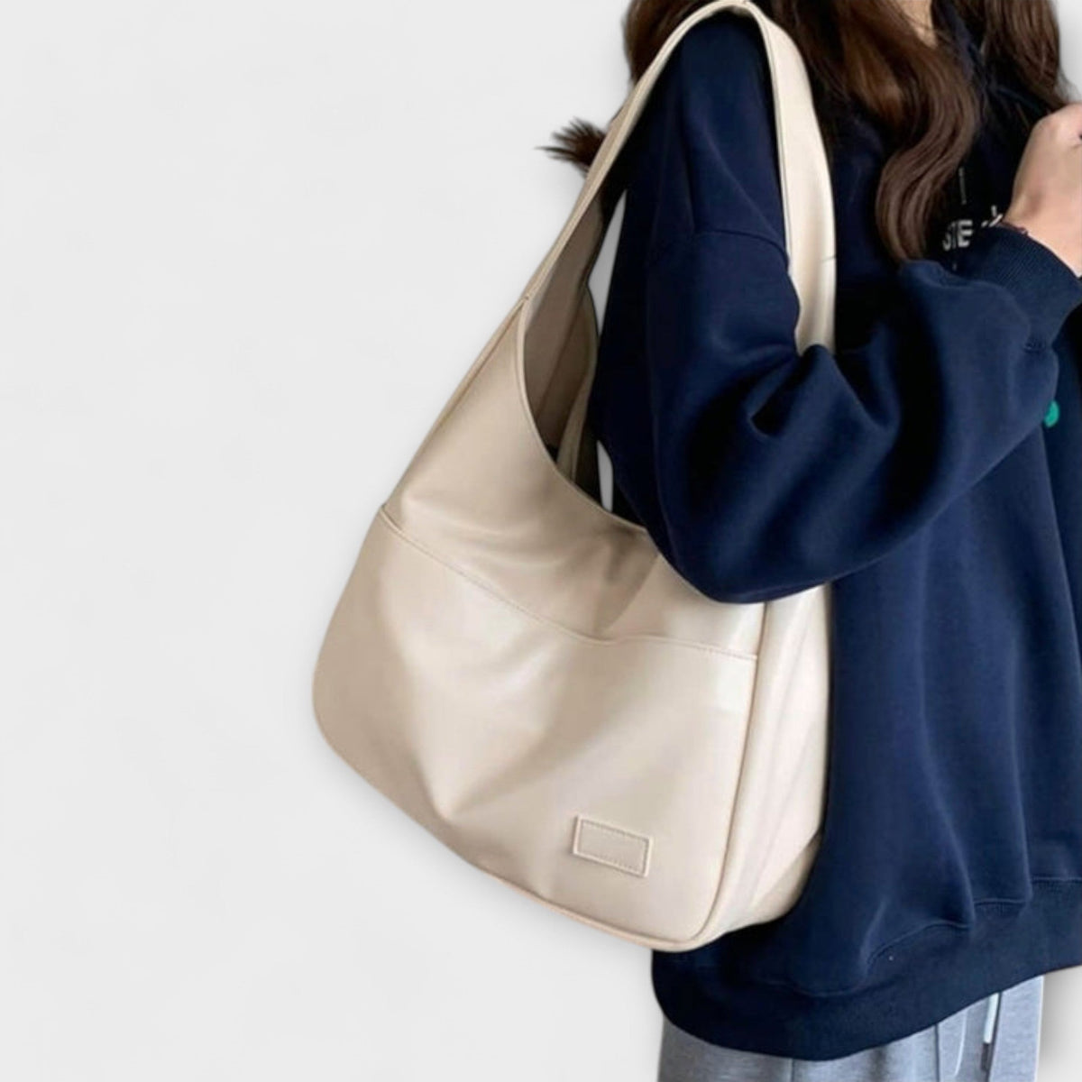 Vespera – Elegant shoulder bag