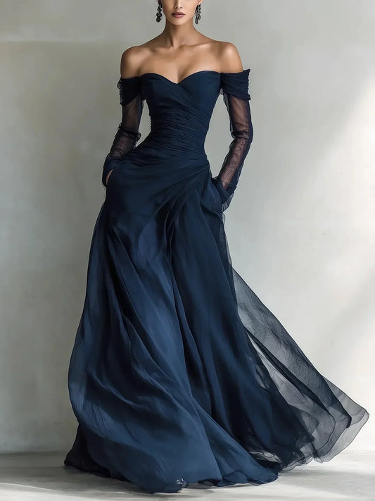 Eleonora • Long dress with bare shoulders and mesh inserts