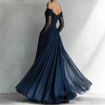 Eleonora • Long dress with bare shoulders and mesh inserts