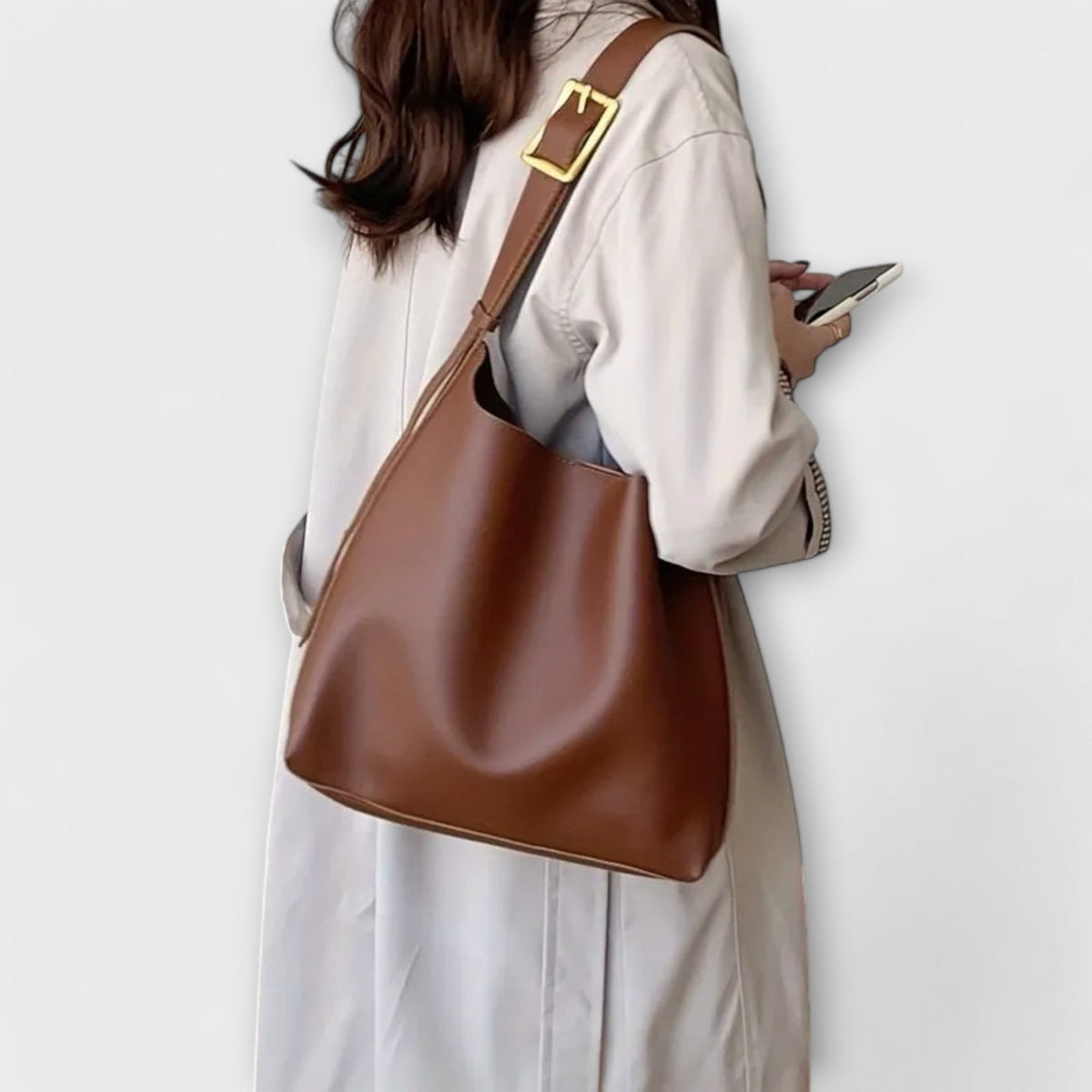Isidore – Elegant leather shoulder bag
